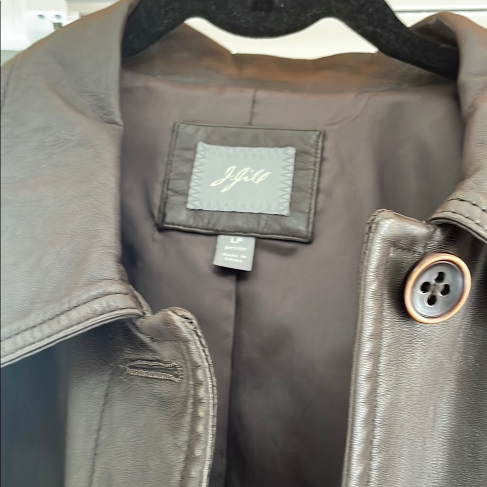 J. Jill Brown Lightweight Leathet Barn Jacket. Size LP. - Picture 4 of 6
